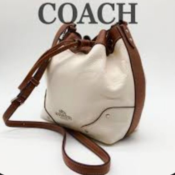 Coach Handbags - 🧧 Coach Original Bucket Bag in Bicolor Leather